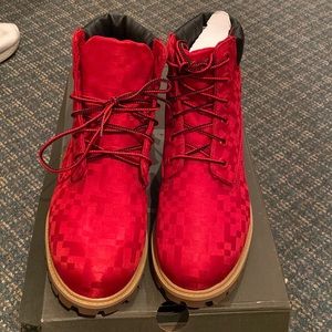 NWT LIMITED EDITION DOUBLE SOLE WATERPROOF RED TIMBERLAND BOOTS SIZE 5 Y